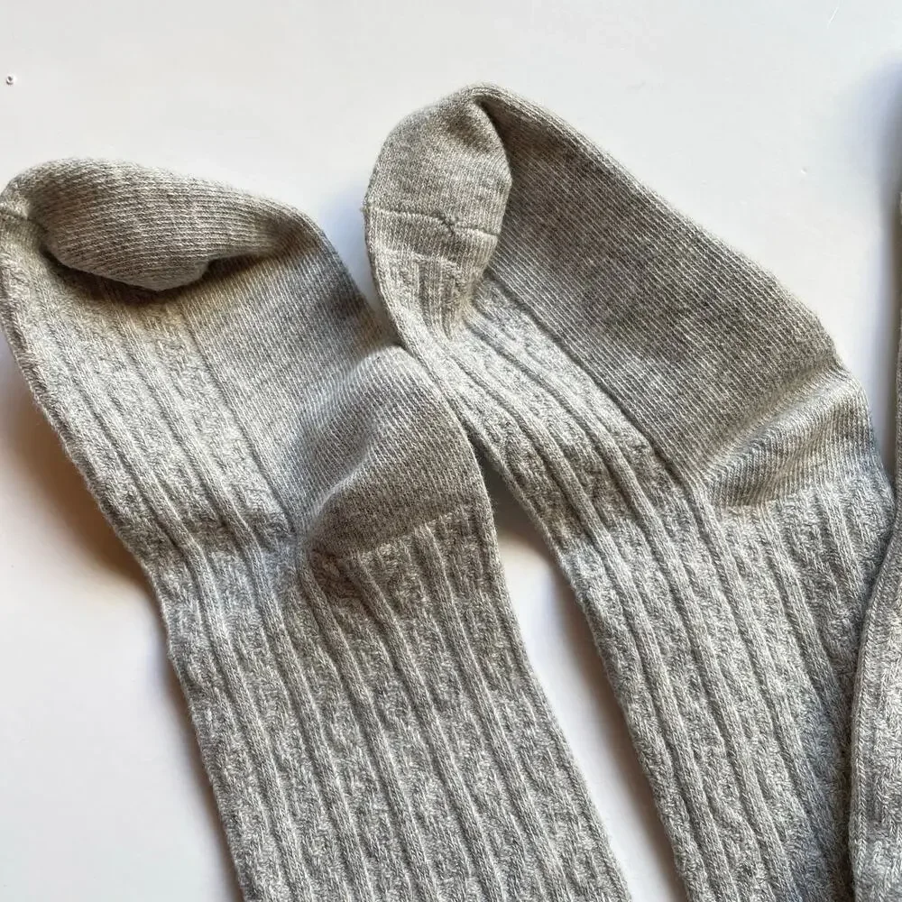 Girls Gray Cable Knit Tights Size 4-6 - Excellent!